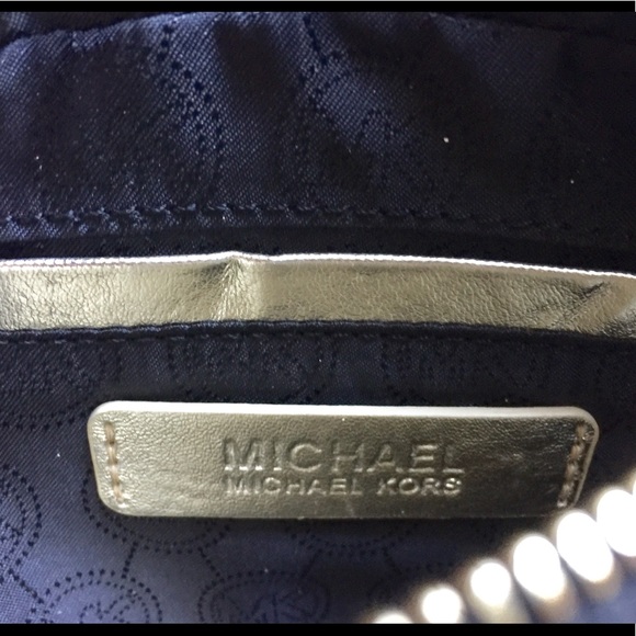 EUC Michael Kors Black & Gold Crossbody - Picture 11 of 12